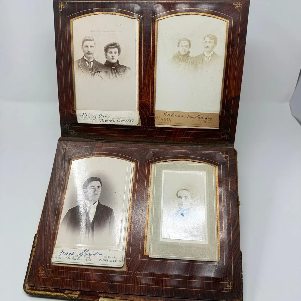 Victorian Standing Cabinet Card Photo Album‎ Antique velvet heart mirror album